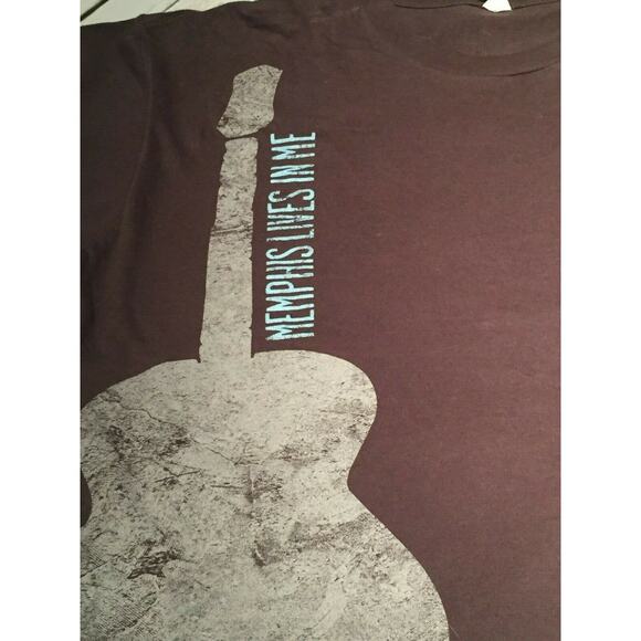 Memphis Lives in Me TN Tennessee Acoustic Guitar Shirt Rock Roll Country Band - Picture 9 of 9